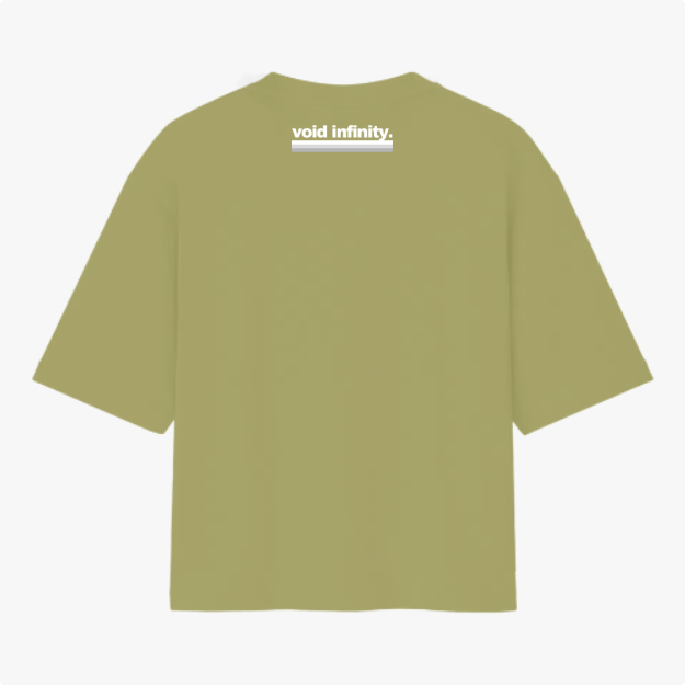Camiseta com estampa traseira de texto pequeno centrado contendo as palavras "void infinity." sob uma linha horizontal.