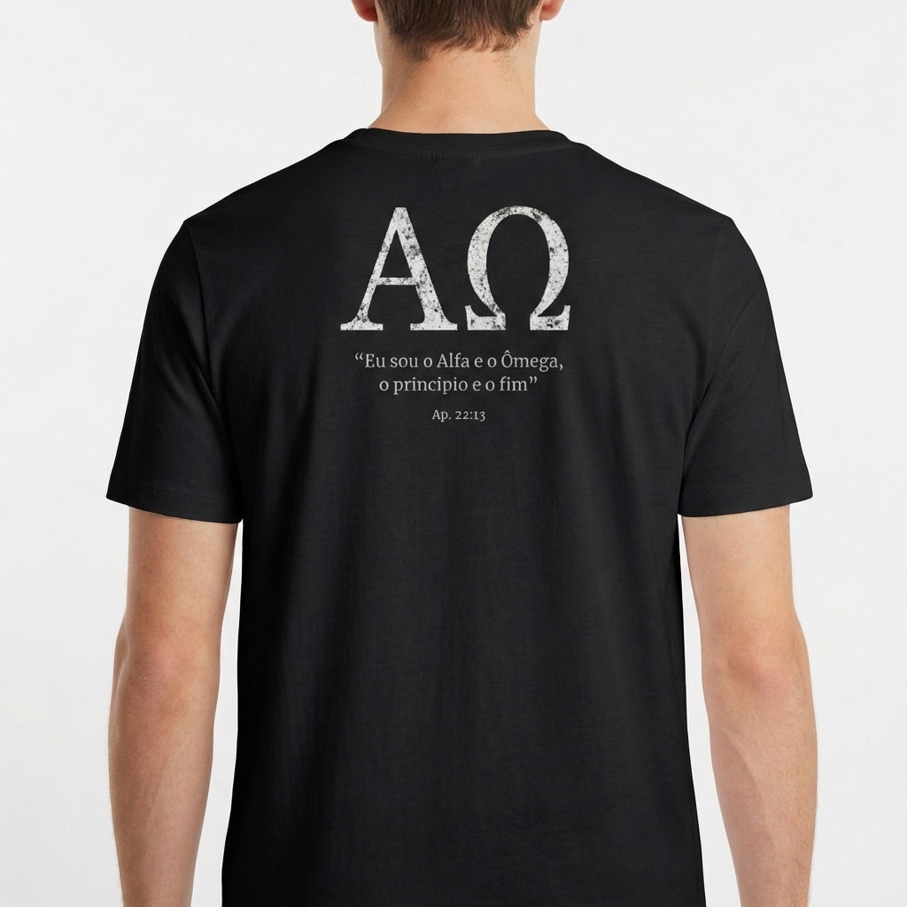 "CAMISETA ALFA E ÔMEGA - APOCALIPSE 22:13" Camiseta Básica Unissex