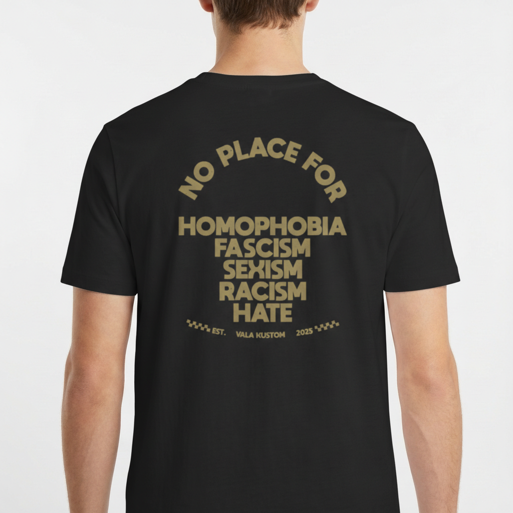 "NO PLACE FOR HATE" Camiseta Básica Unissex