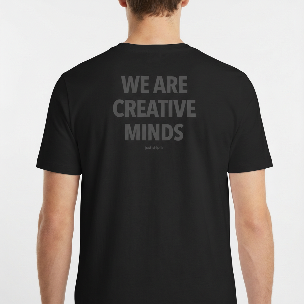 "REGULAR CREATIVE MINDS" Camiseta Básica Unissex