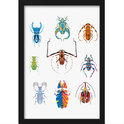 Quadro com estampa de nove besouros estilizados, cada um com padrões geométricos complexos e distintas combinações de cores vibrantes.