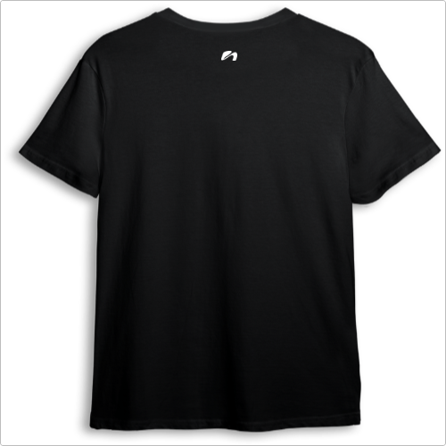 Camiseta com estampa frontal de um logotipo minimalista com a inscrição "Mikeship Tournament 1997" e estampa traseira de um pequeno logotipo similar.