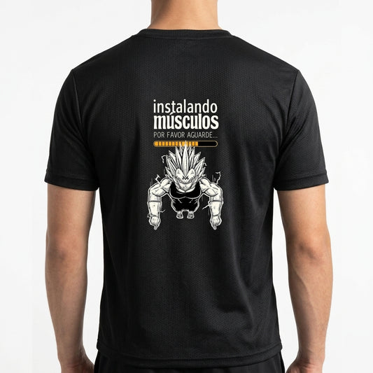 "Instalando Músculos Por Favor Aguarde Dragon Ball - Camiseta DryFit Premium Unissex" Camiseta Regular Poliamida UV