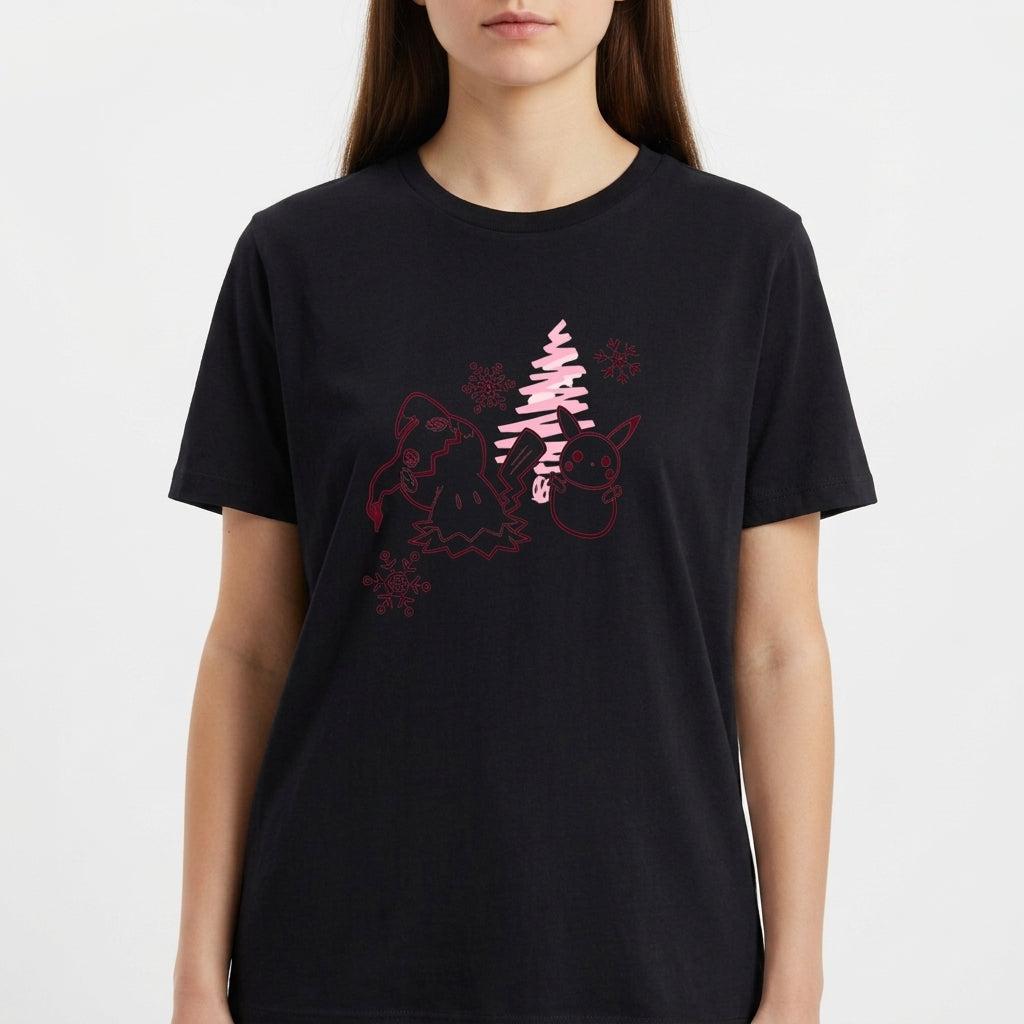 "Mimikyu Camiseta de Férias de Inverno Pokémon - Camiseta Premium Unissex Base" Camiseta Básica Unissex