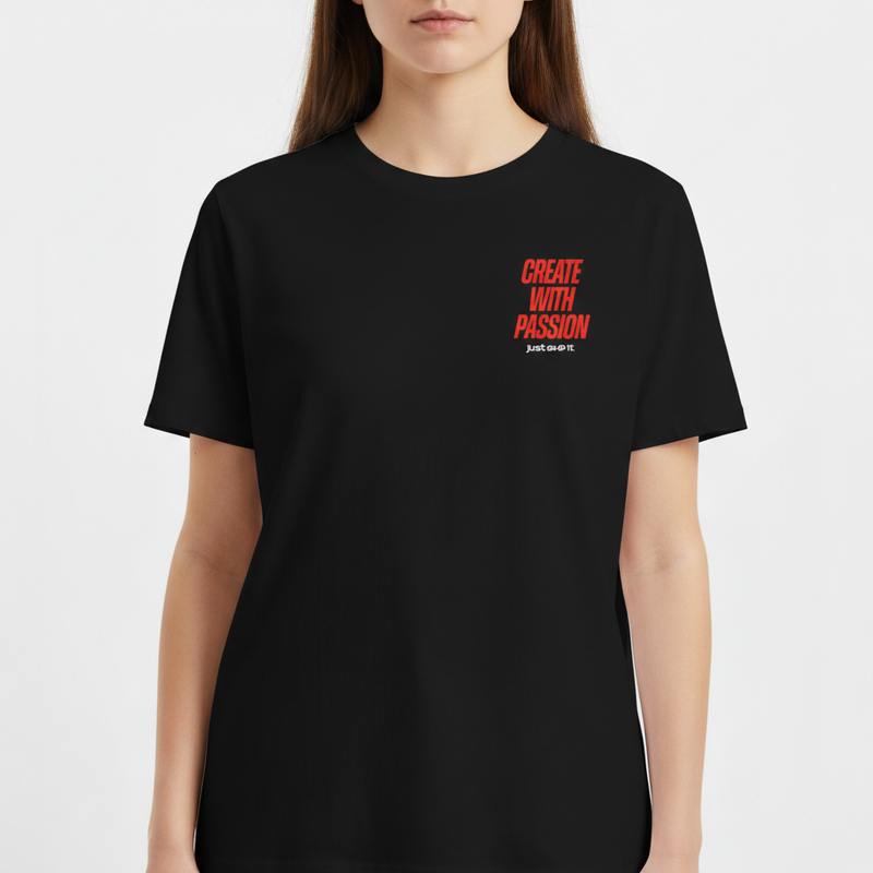 "REGULAR // CREATE WITH PASSION" Camiseta Básica Unissex