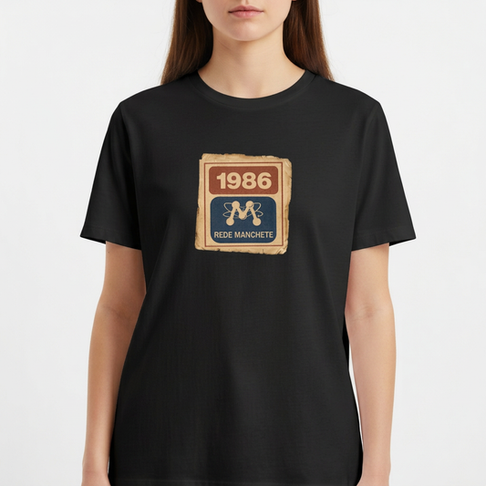 "NOSTALGIC" Camiseta Básica Unissex