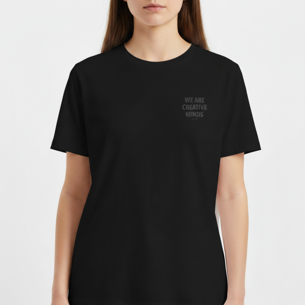 "REGULAR CREATIVE MINDS" Camiseta Básica Unissex