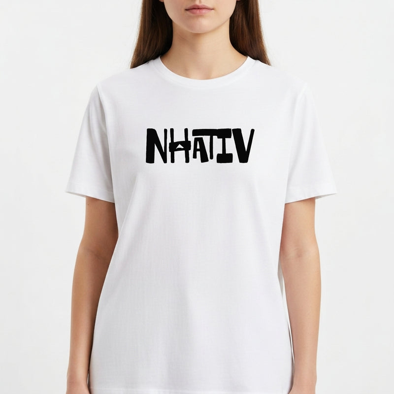 "CAMISETA NHATIV" Camiseta Básica Unissex
