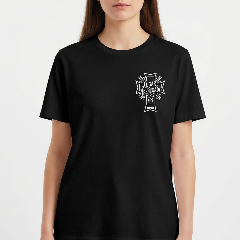 "CAMISETA | DGTWN Lugar abençoado" Camiseta Básica Unissex