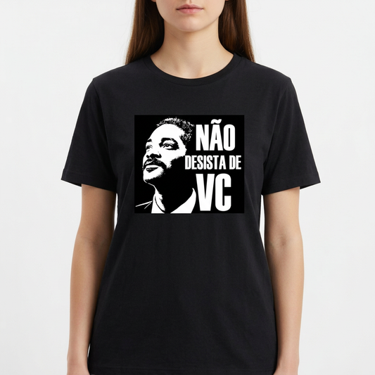 "CAMISETA BASICA NDVC" Camiseta Básica Unissex