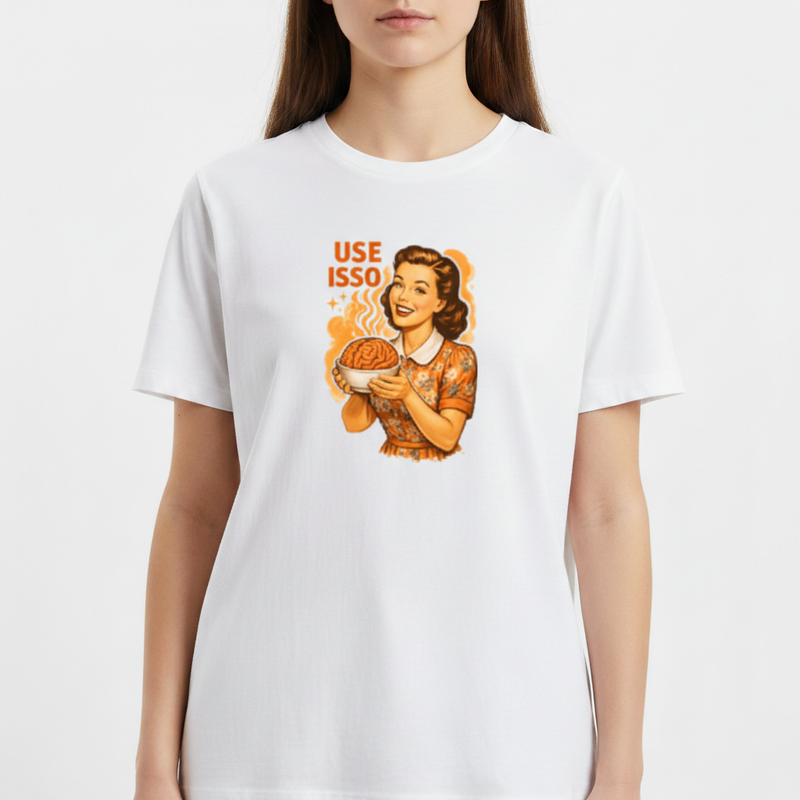"CAMISETA USE O CÉREBRO" Camiseta Básica Unissex