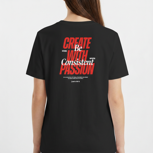 "CAMISETA REGULAR - CREATE WITH PASSION" Camiseta Básica Unissex