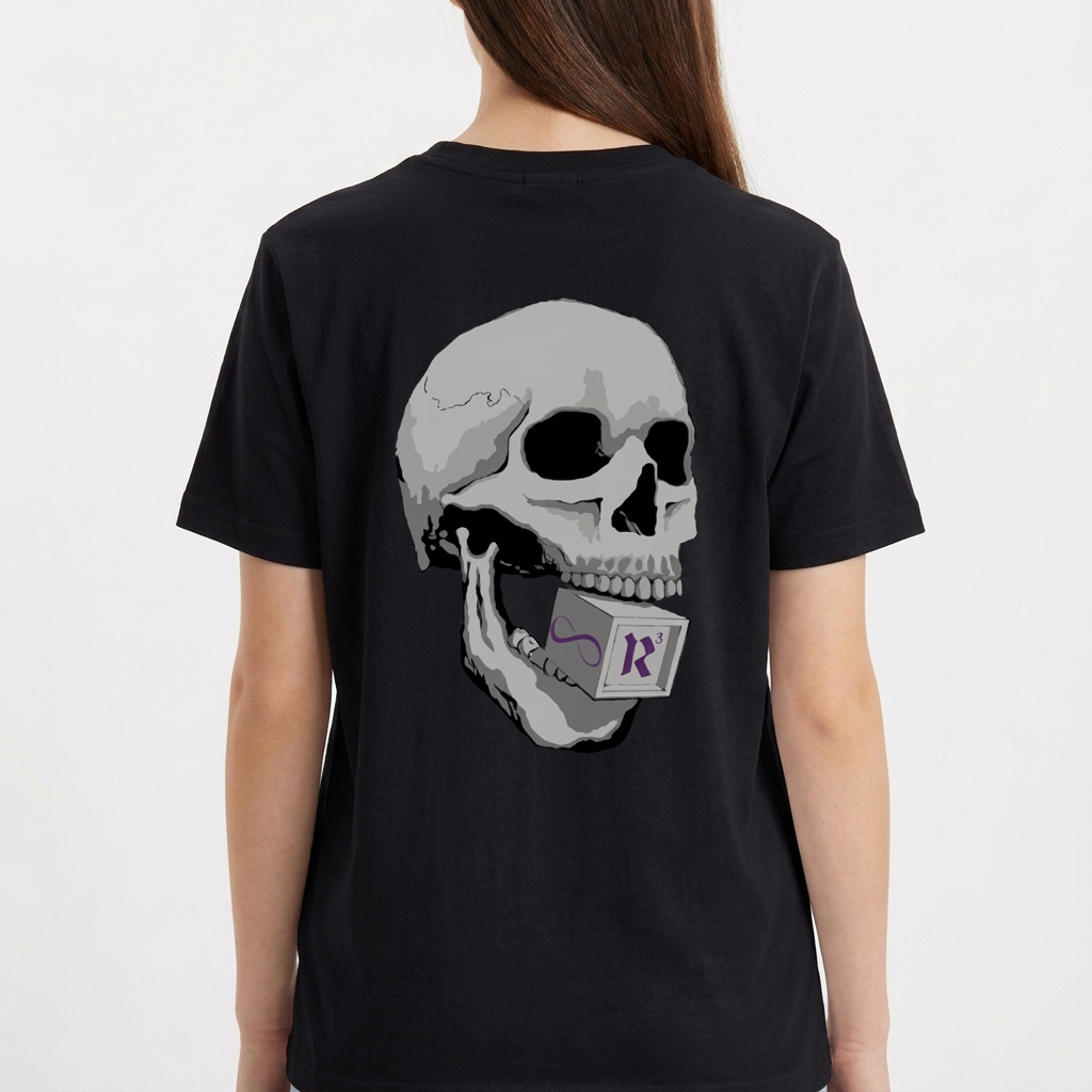 "Reais 4 Anos" Camiseta Básica Unissex