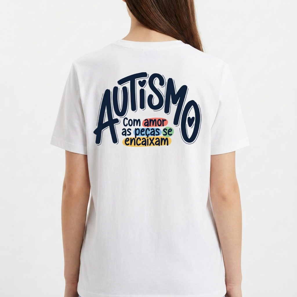 "Camiseta Autismo "Com Amor as Peças se Encaixam" | Acalmarsi" Camiseta Básica Unissex