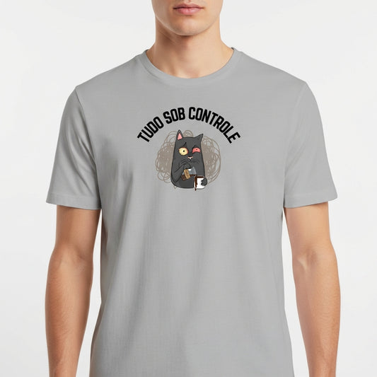 "Camiseta Tudo Sob Controle" Camiseta Básica Unissex