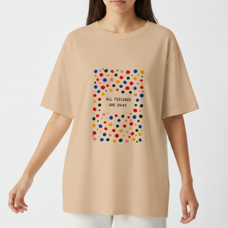 "Camiseta oversized - All feelings are okay" Camiseta Oversized Básica