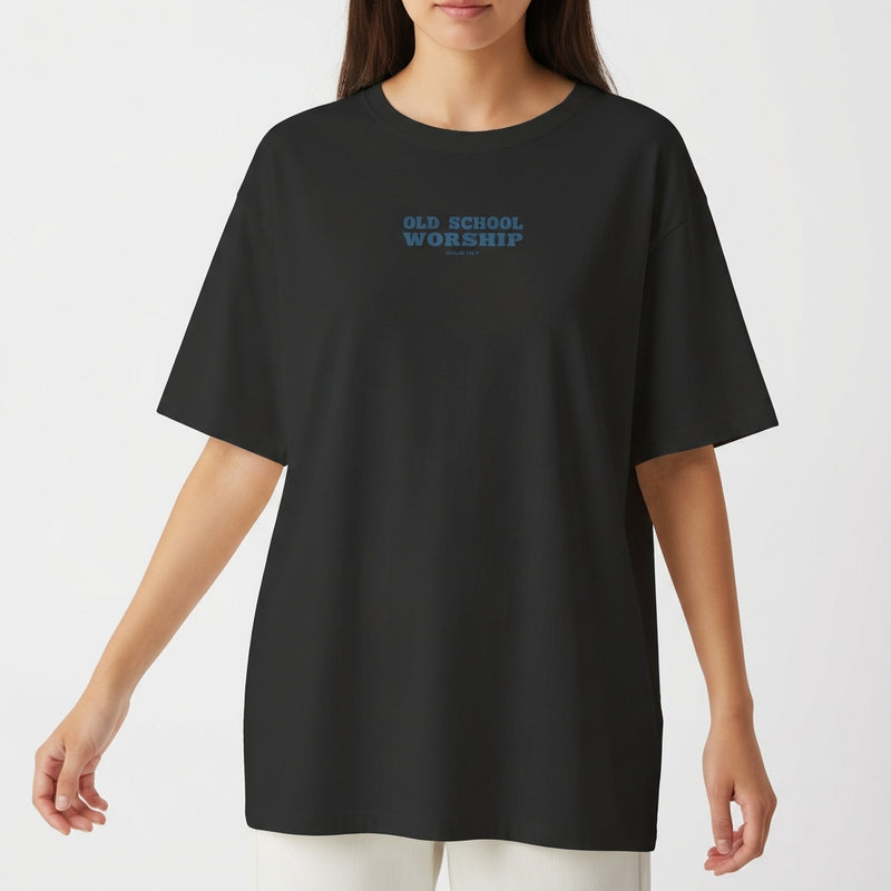"OVERSIZED OLD SCHOOL WORSHIP" Camiseta Oversized Básica