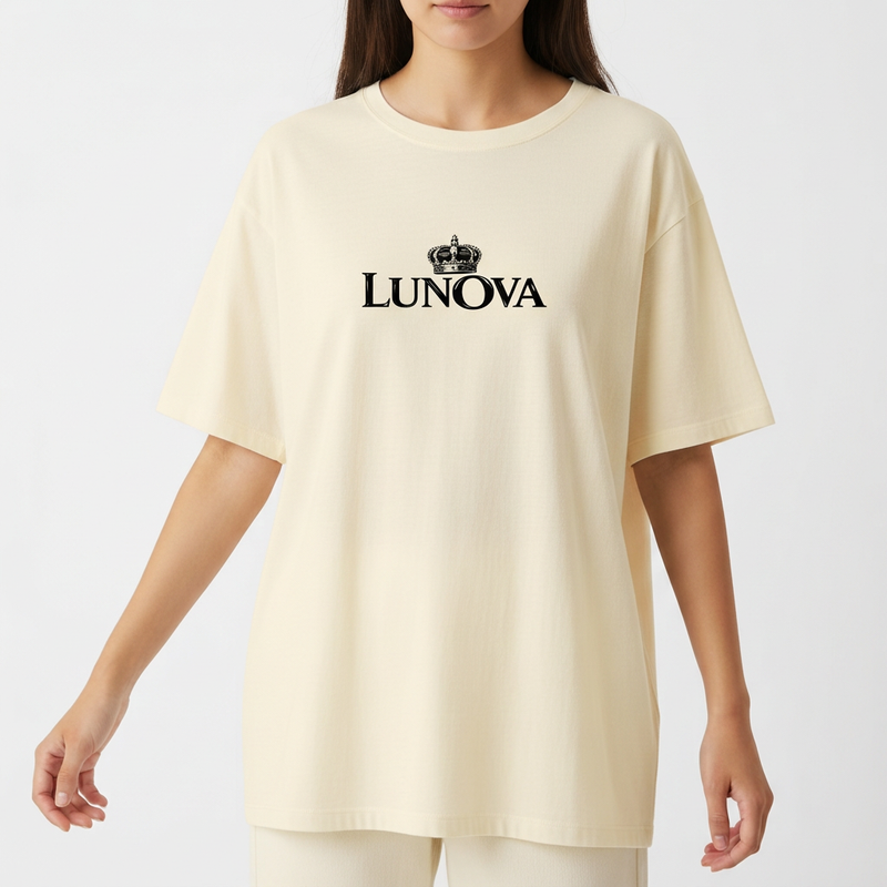 "LUNOVA - KING BACK" Camiseta Oversized Básica