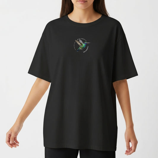 "Brazilian Birds Collection - Beija Flor de orelha Lilás - Limited Edition / 2026" Camiseta Oversized Básica