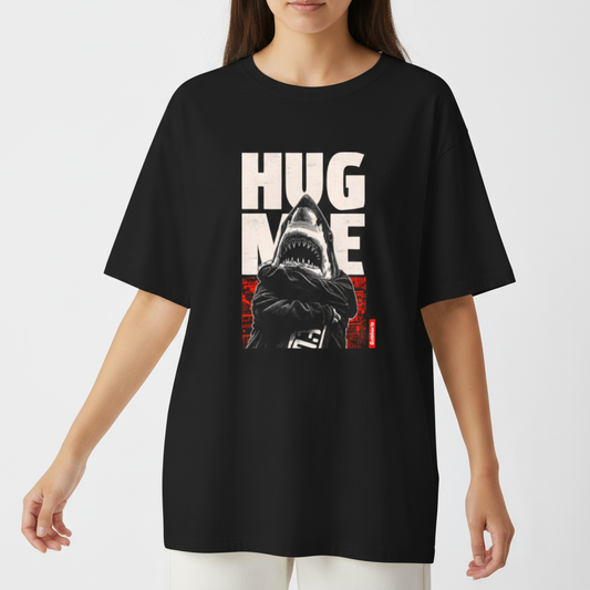 "Camiseta oversized - Hug me" Camiseta Oversized Básica