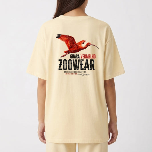 "Brazilian Birds Collection - Guara Vermelho" Camiseta Oversized Básica