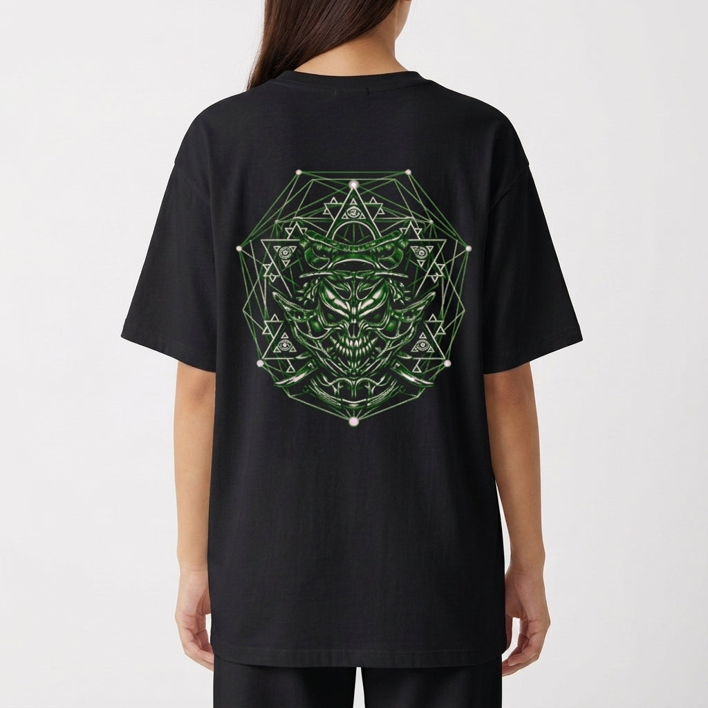 "Camiseta Pântano 3k - caveira holografica - oversized basica" Camiseta Oversized Básica