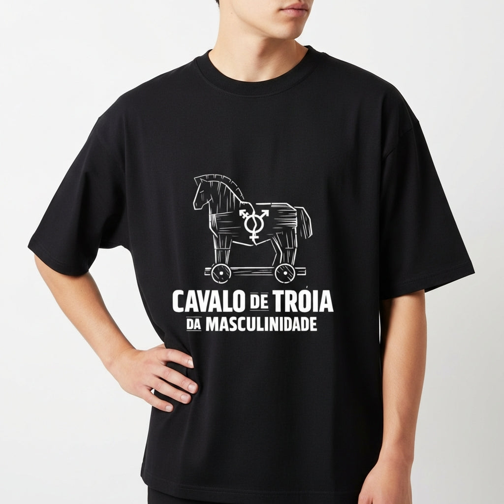 "CAVALO DE TRóIA" Camiseta Oversized Básica