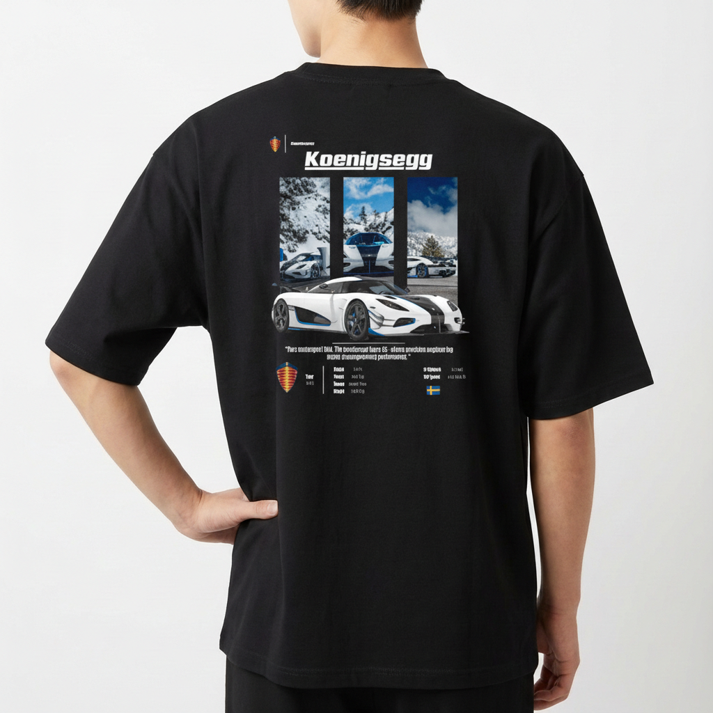 "Koenigsegg Agera RS - Camiseta Oversized Básica" Camiseta Oversized Básica