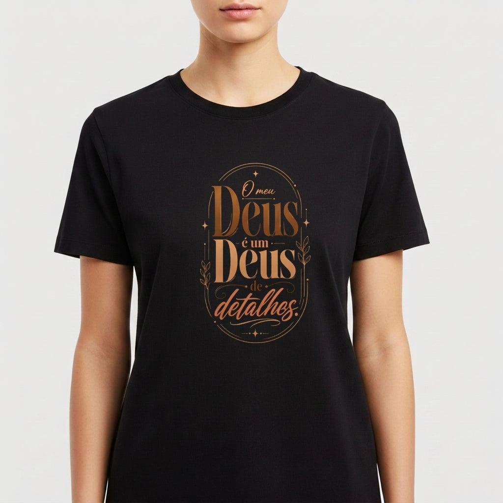 "Deus de detalhes" Camiseta Premium Unissex
