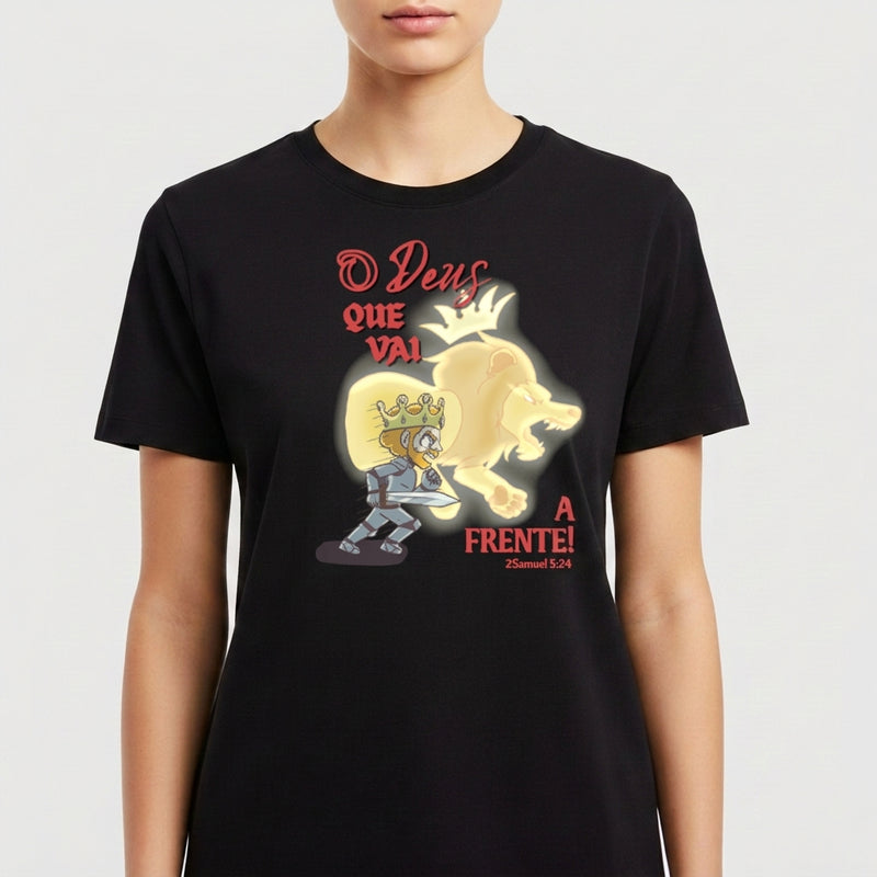 "CAMISETA O DEUS QUE VAI A FRENTE" Camiseta Premium Unissex